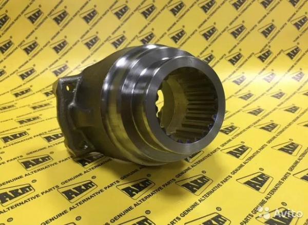 Фланец (крепление к заднему кардану) для коробки передач 137303 OEM — фото 4